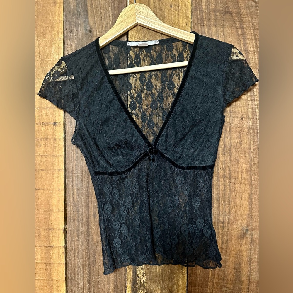 Black, laced, going out top.